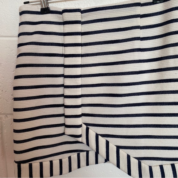Camilla and Marc blue and white stripe mini skirt size 6 - Picture 3 of 9